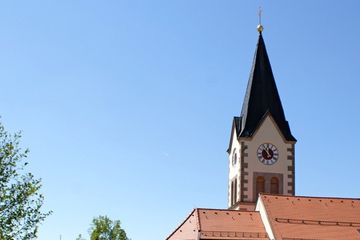 Kreuzweg in der Pfarrkirche